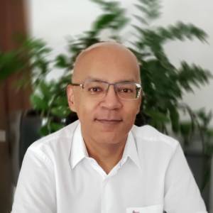 Dr. Pércio Neves - Otorrinolaringologista